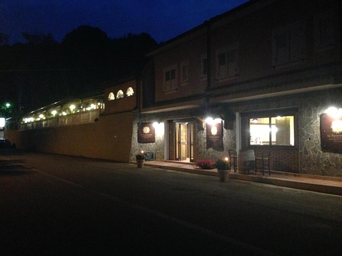 Hotel La Pineta Joppolo ภายนอก รูปภาพ