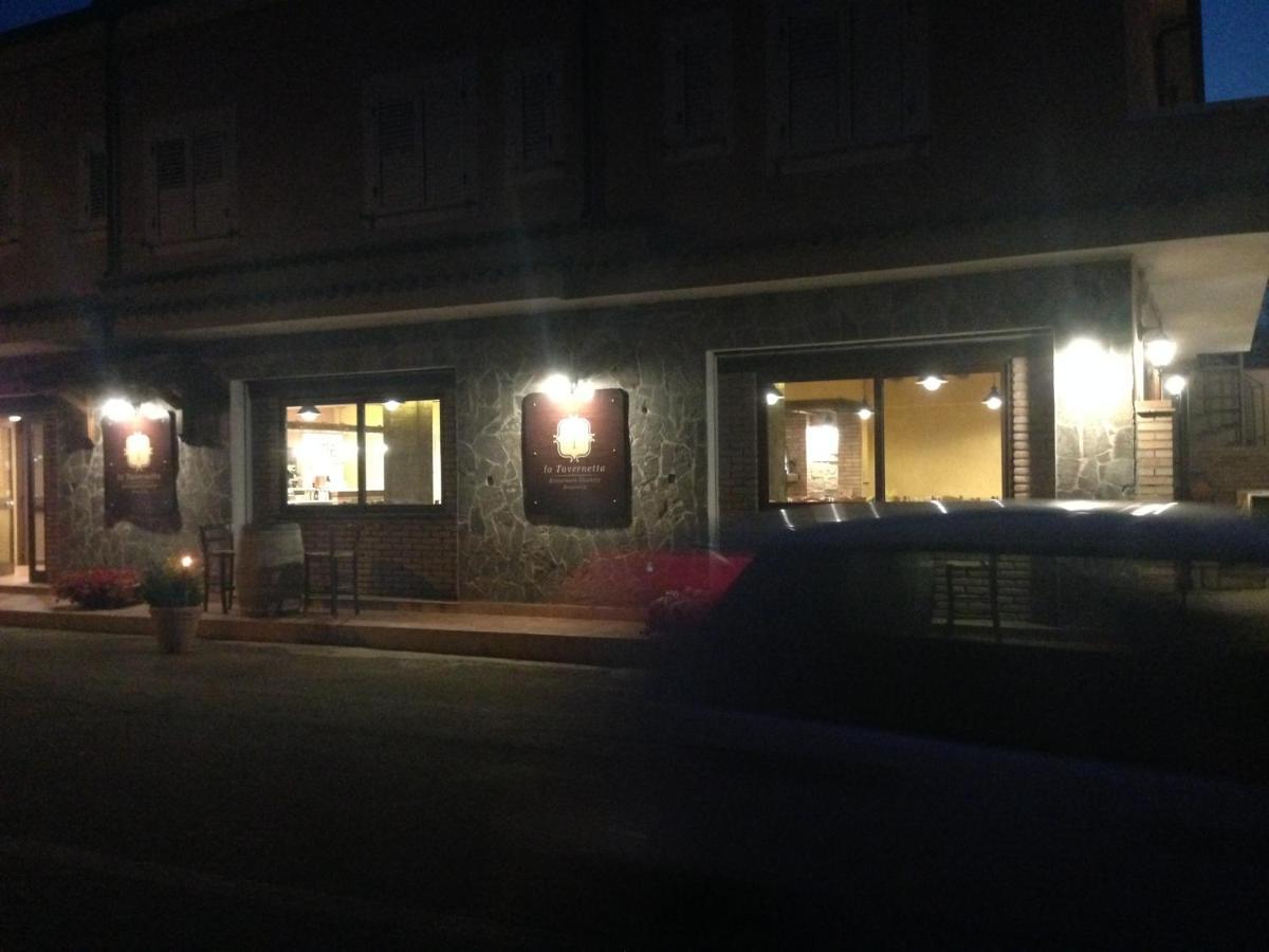 Hotel La Pineta Joppolo ภายนอก รูปภาพ