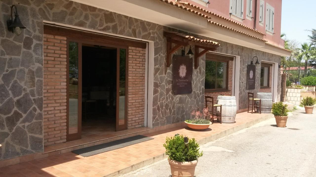 Hotel La Pineta Joppolo ภายนอก รูปภาพ