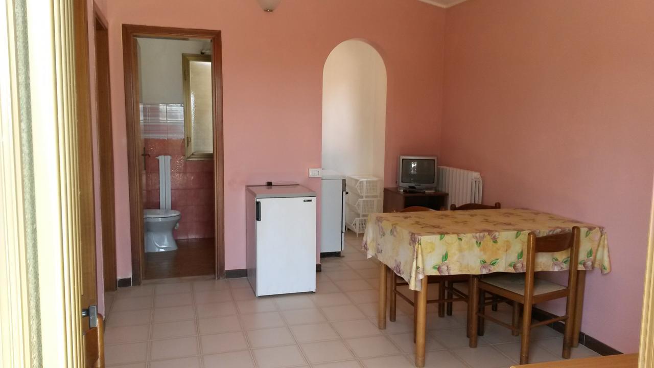 Hotel La Pineta Joppolo ภายนอก รูปภาพ