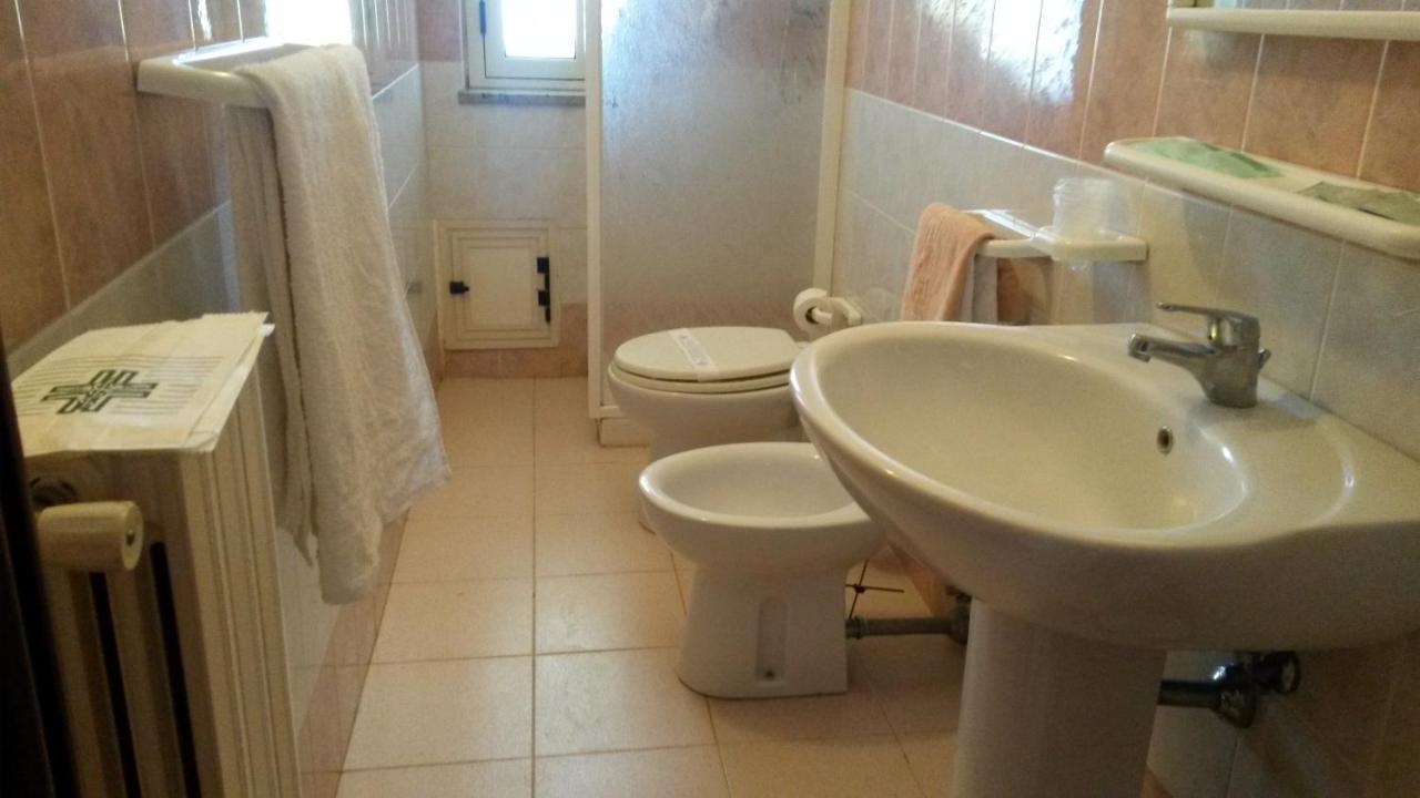 Hotel La Pineta Joppolo ภายนอก รูปภาพ